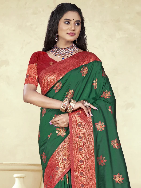 Women Dark Green Silk Saree With Un Stitched Blouse Peter Pan Blouse