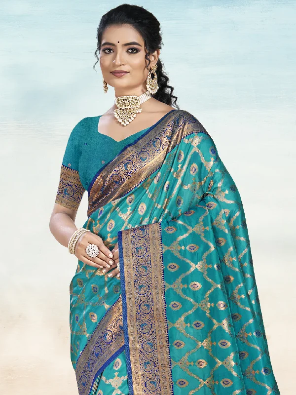 Women Sky Blue Silk Saree With Un Stitched Blouse Off-Shoulder Wrap Blouse