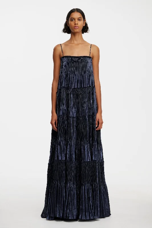 SHANDON MAXI DRESS Cozy Open-Back Maxi Dress
