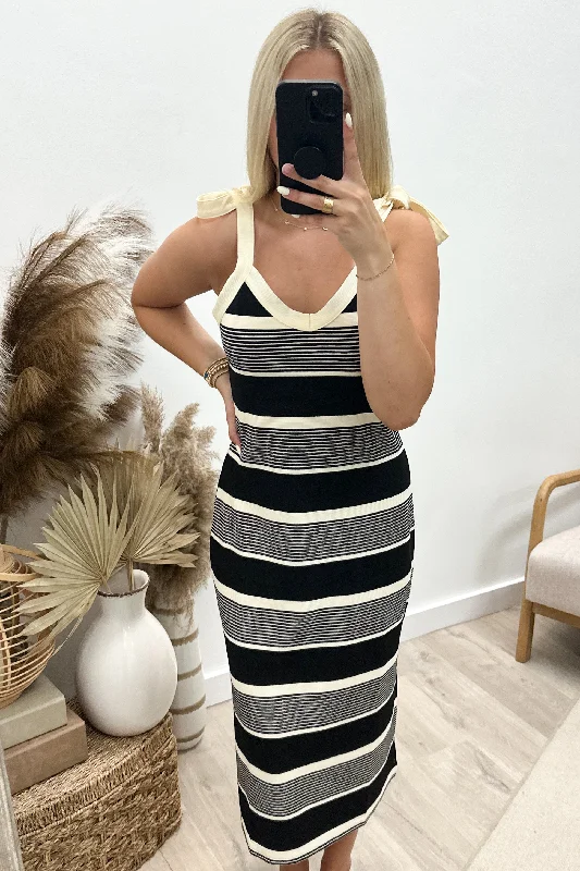 "Classic Contrast" Dress (Black/Cream)