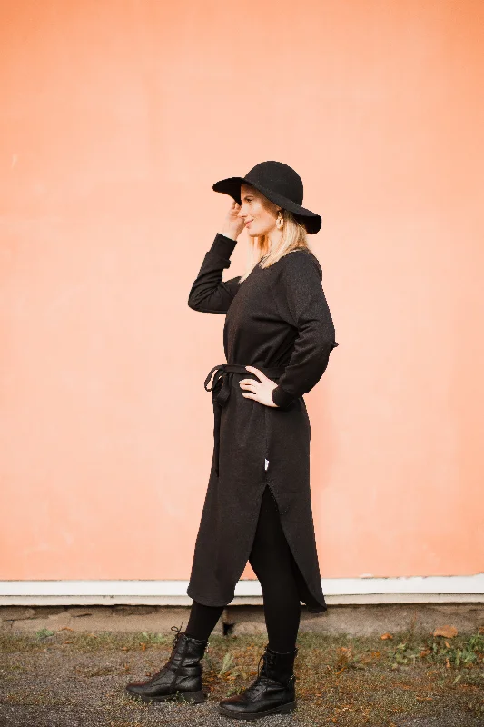 Classy College Dress Simply Black