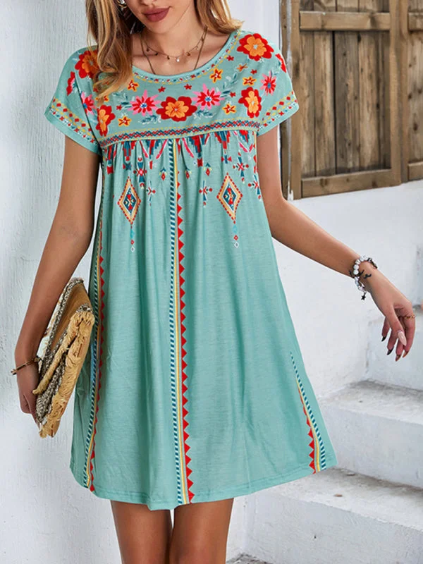 Blue Zone Planet |  Woman knitted round neck holiday short -sleeved dress