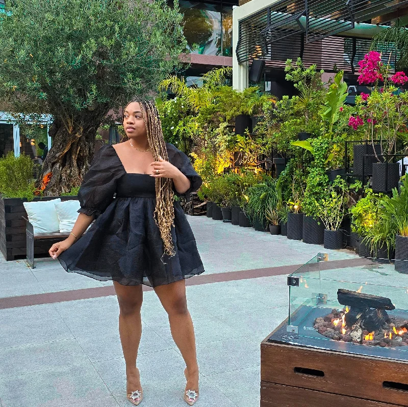 Lady Noire - Mini Dress Elegant Velvet Mini Dress
