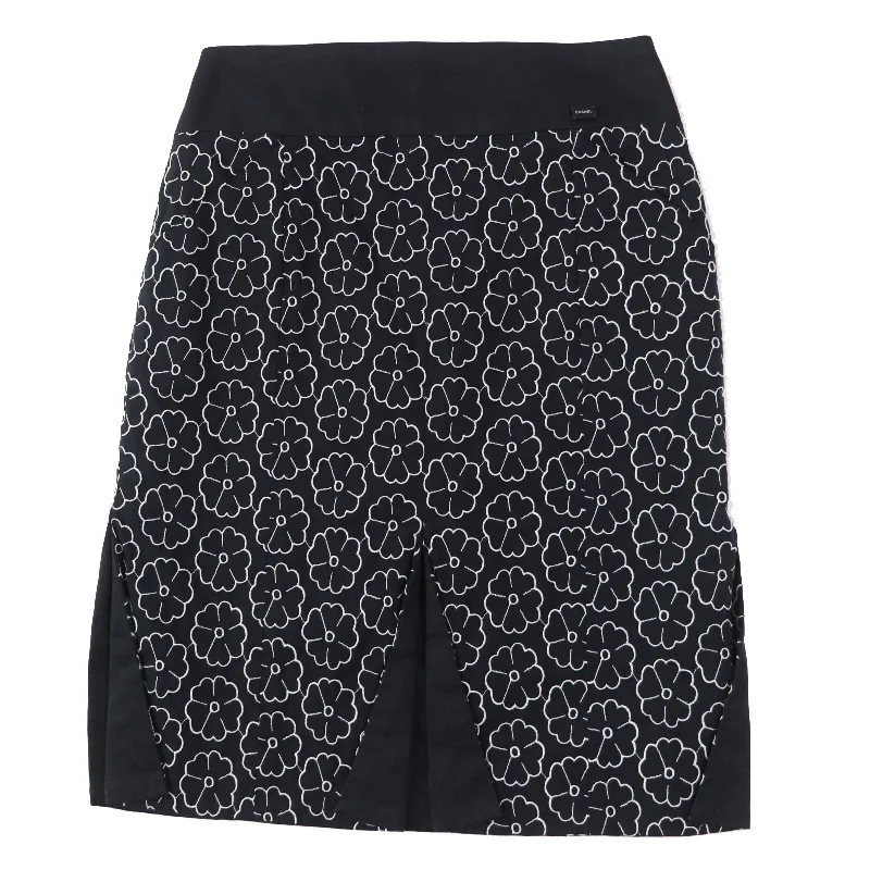 Chanel Camellia Pattern Skirt Black White 36 velvet skirt rich